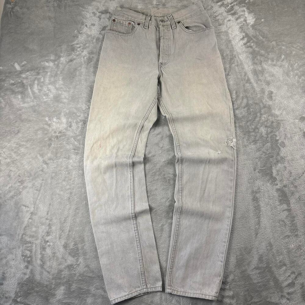 VTG 80s Levi’s 26501 Jeans Wmns Size 11 (26/31.5) Gray Button Fly Distressed USA
